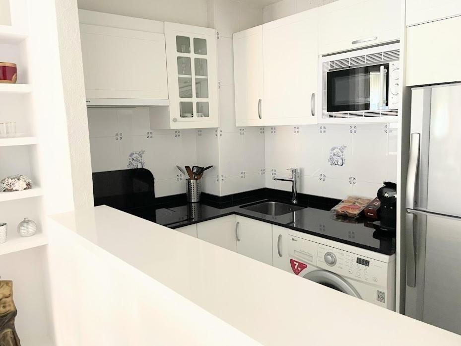 Centrico Apartamento Vara De Rey Мурсия Екстериор снимка